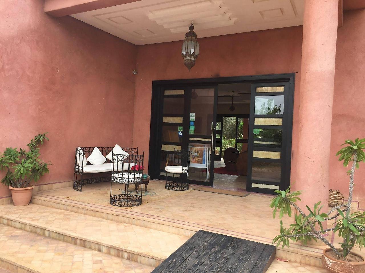Les Jardins De Zyriab Bed & Breakfast Aït Hamid Eksteriør bilde