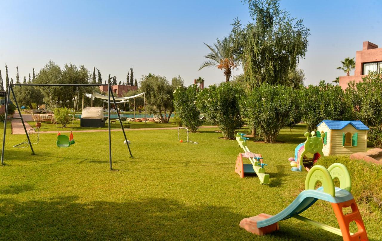 Les Jardins De Zyriab Bed & Breakfast Aït Hamid Eksteriør bilde