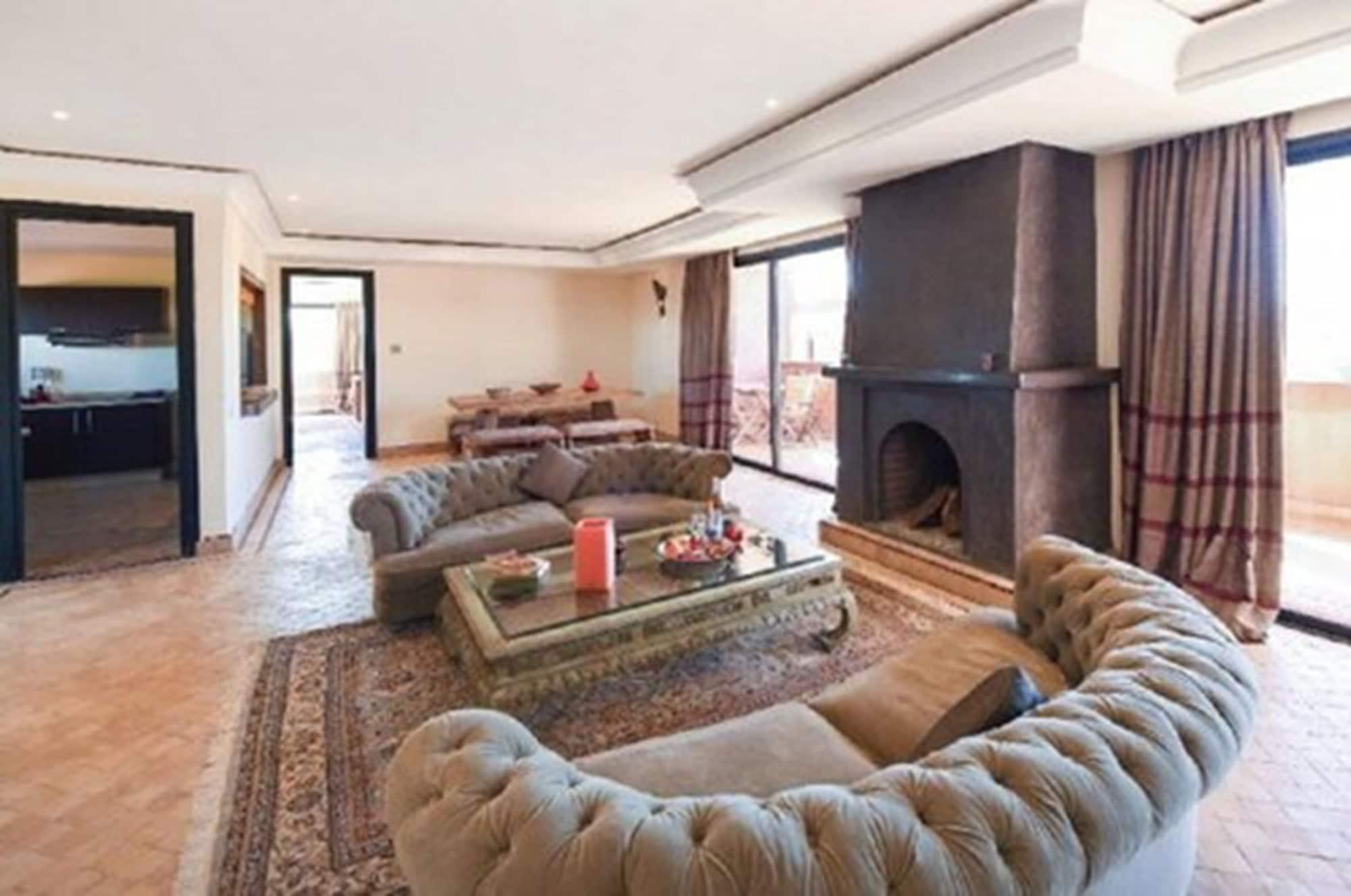 Les Jardins De Zyriab Bed & Breakfast Aït Hamid Eksteriør bilde
