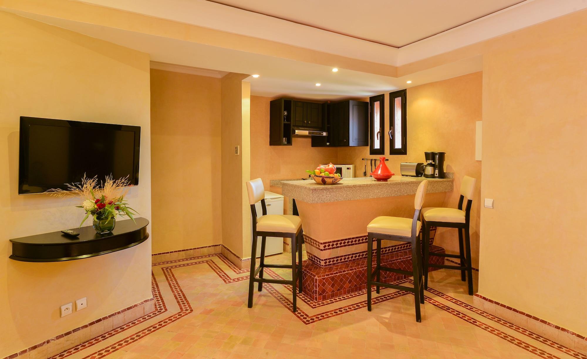 Les Jardins De Zyriab Bed & Breakfast Aït Hamid Eksteriør bilde